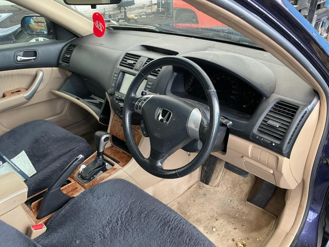 Photo '27' of Honda Accord