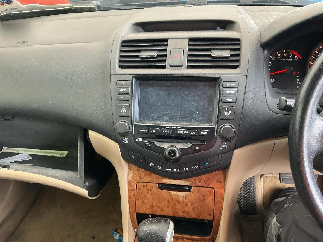 Photo '30' of Honda Accord