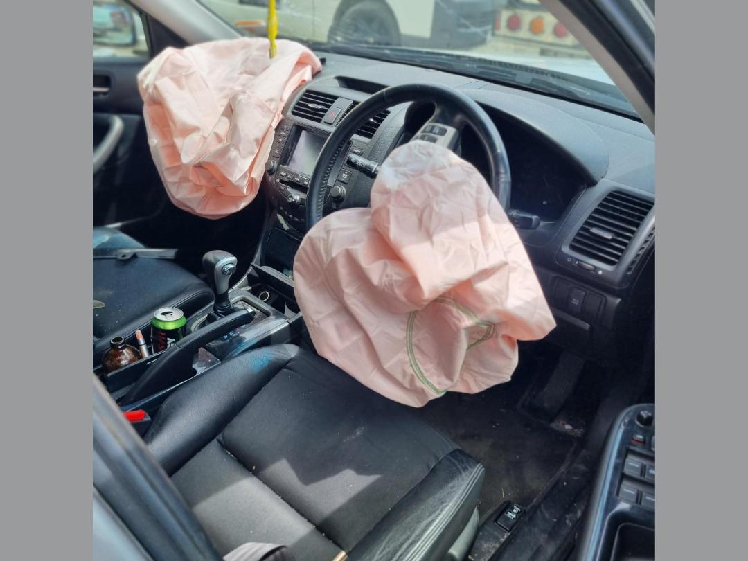 Photo '8' of Honda Accord Photo '8' of Honda Accord