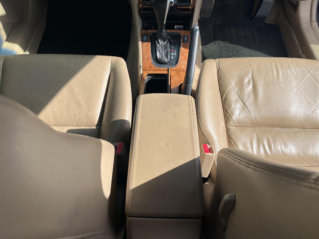 Photo '16' of Honda Accord