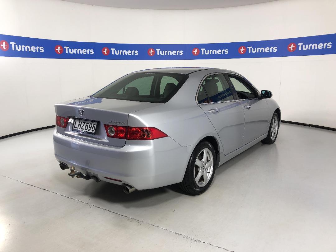 Photo '7' of Honda Accord