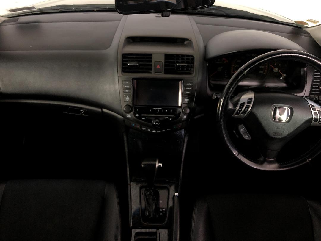 Photo '17' of Honda Accord