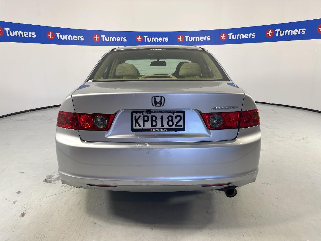 Photo '6' of Honda Accord