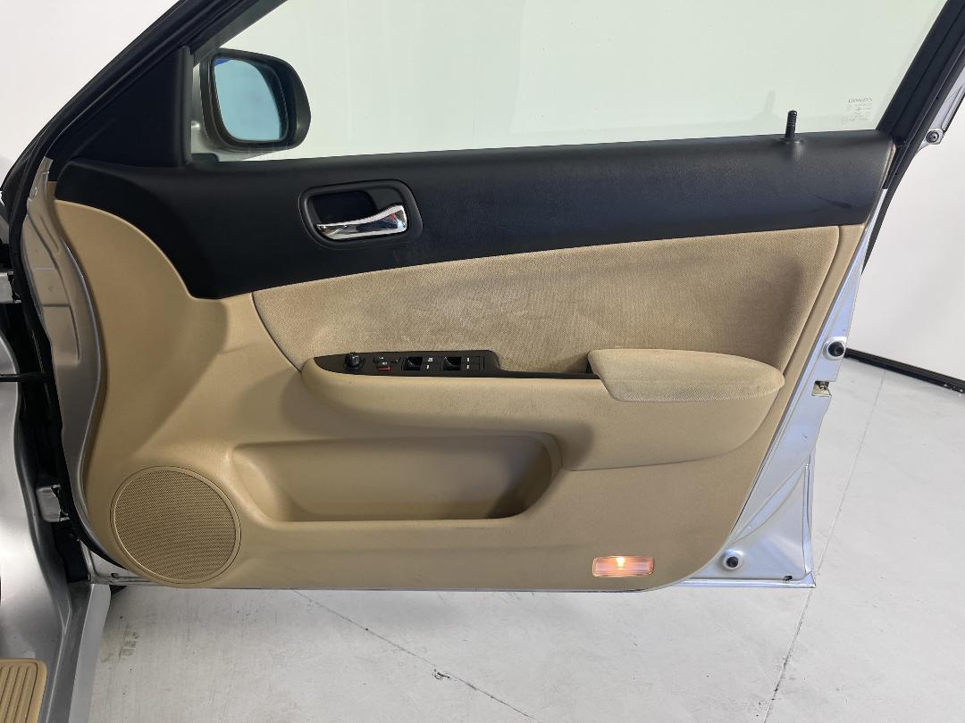 Photo '15' of Honda Accord