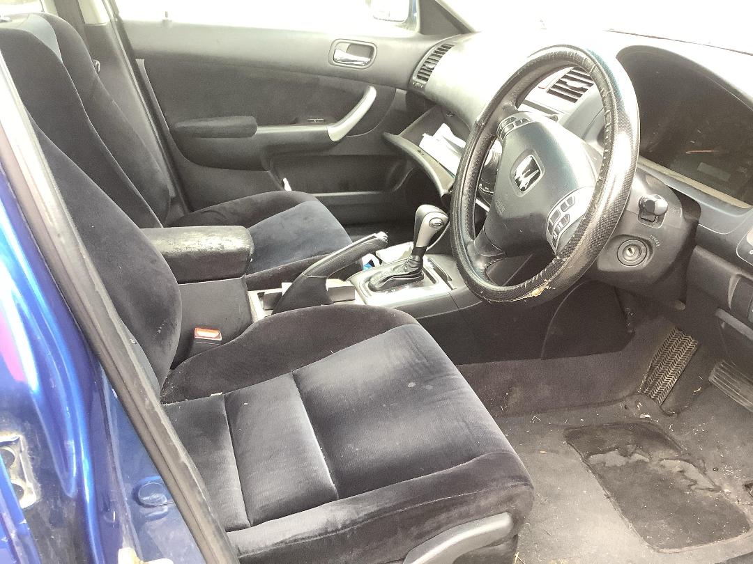 Photo '12' of Honda Accord Euro Photo '12' of Honda Accord Euro