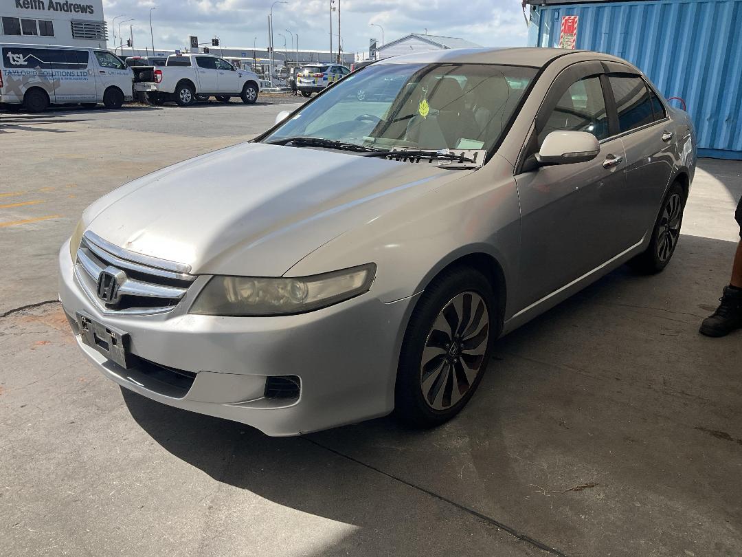 Photo '8' of Honda Accord