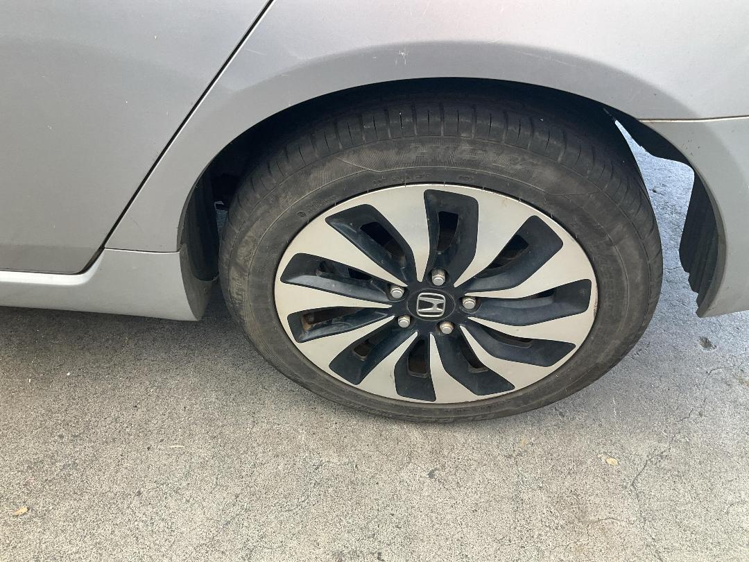 Photo '13' of Honda Accord