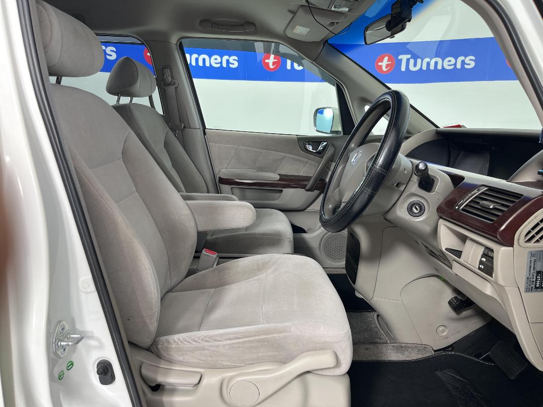 Photo '16' of Honda Elysion