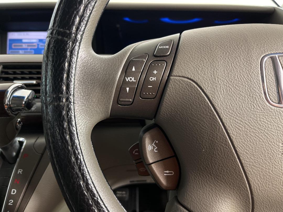 Photo '23' of Honda Elysion