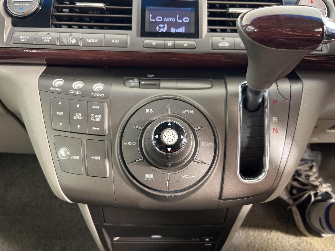 Photo '25' of Honda Elysion