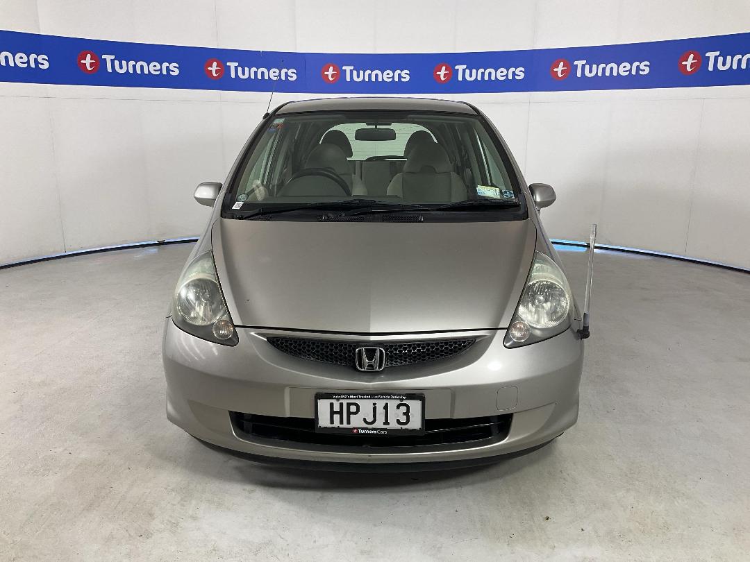 Photo '2' of Honda FIT