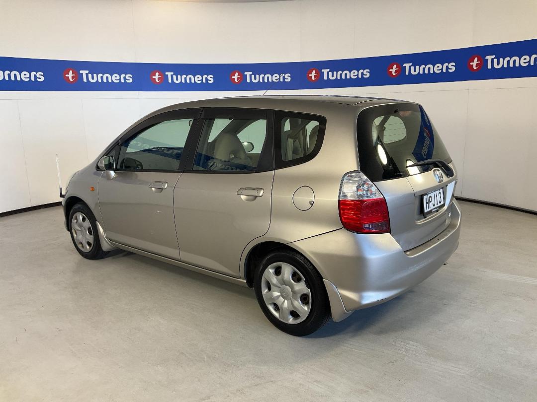 Photo '5' of Honda FIT