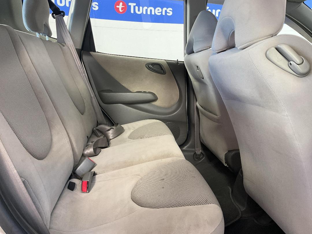 Photo '20' of Honda FIT