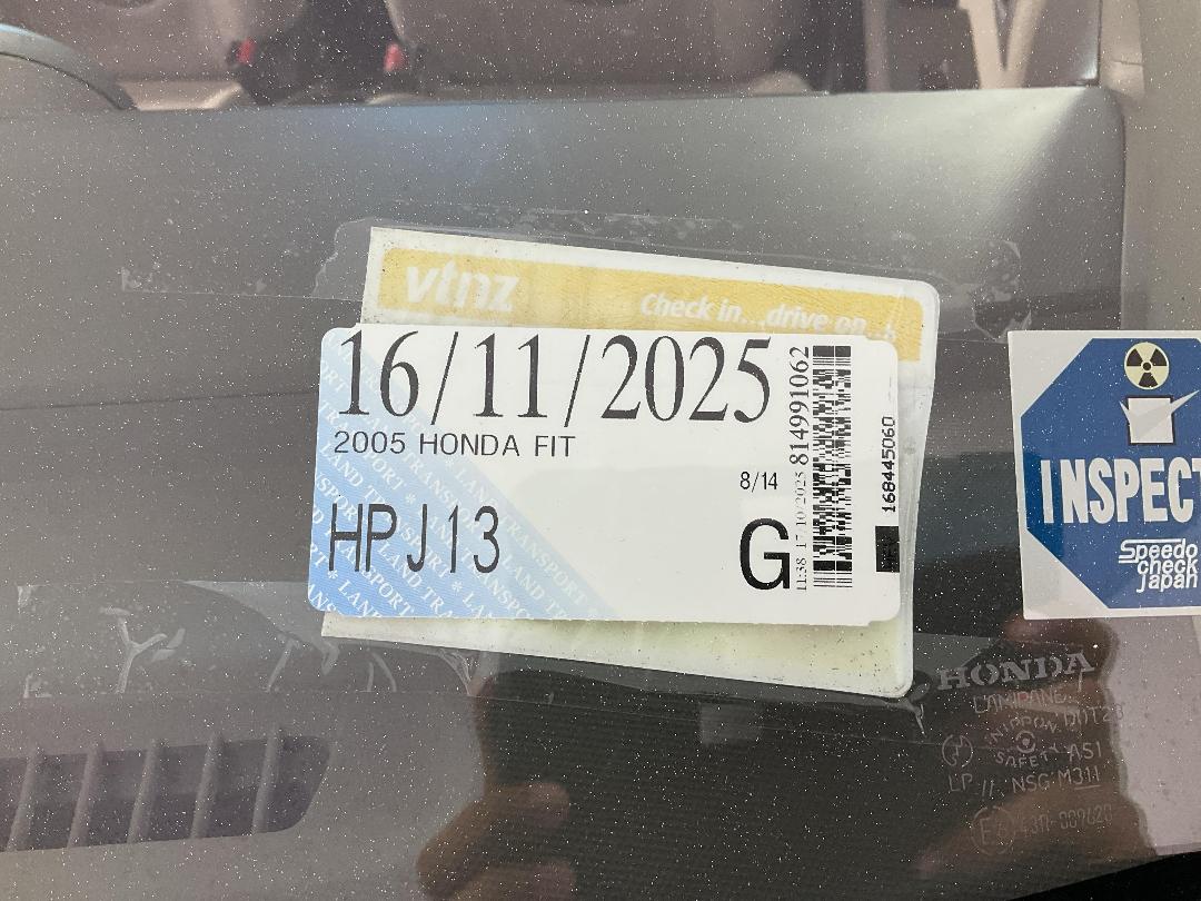 Photo '25' of Honda FIT