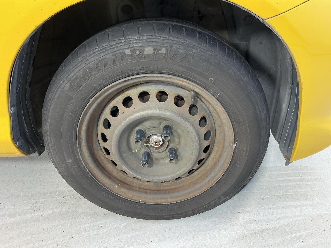 Photo '2' of Honda FIT Photo '2' of Honda FIT