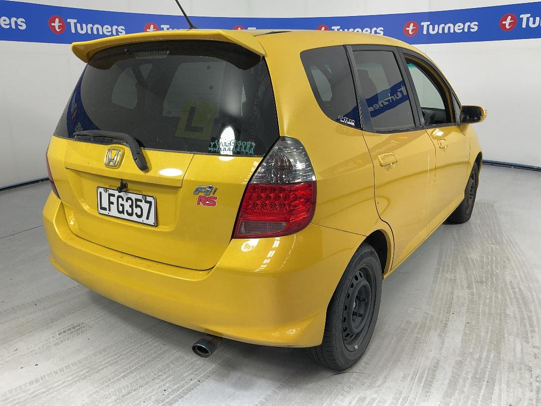 Photo '7' of Honda FIT Photo '7' of Honda FIT