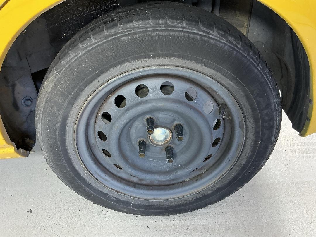 Photo '11' of Honda FIT Photo '11' of Honda FIT