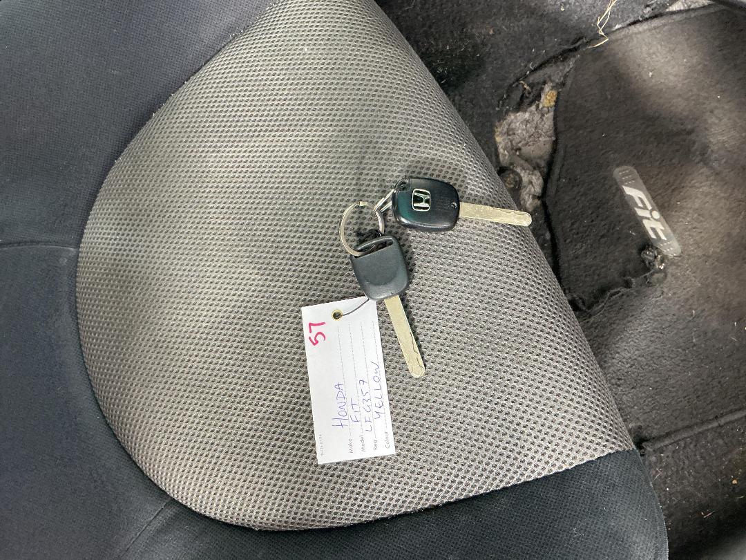 Photo '15' of Honda FIT Photo '15' of Honda FIT