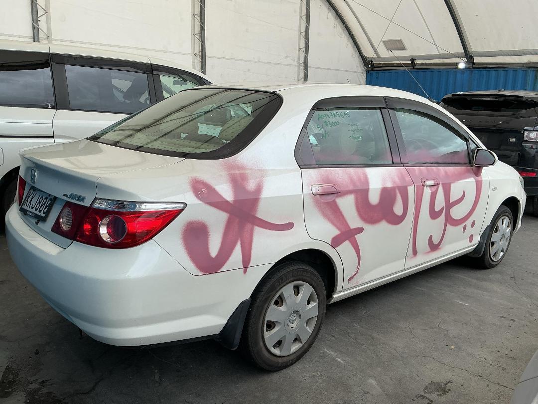 Photo '12' of Honda FIT Aria Photo '12' of Honda FIT Aria