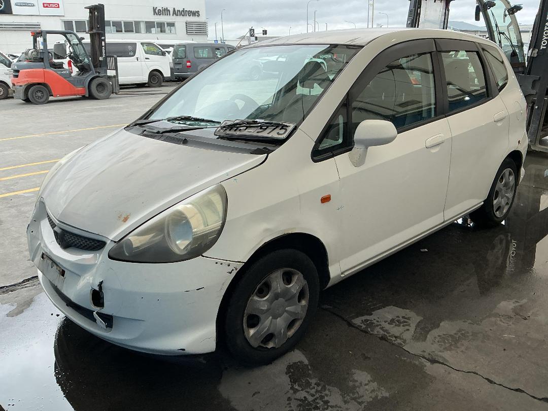 Photo '3' of Honda FIT Photo '3' of Honda FIT