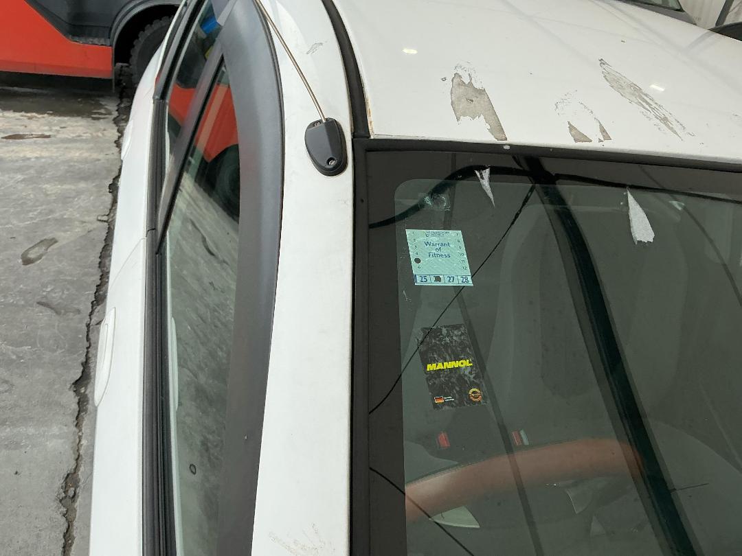 Photo '15' of Honda FIT Photo '15' of Honda FIT