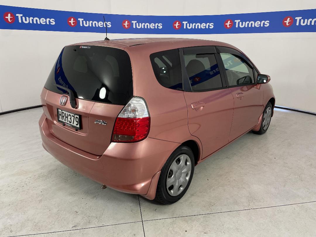 Photo '6' of Honda FIT Photo '6' of Honda FIT