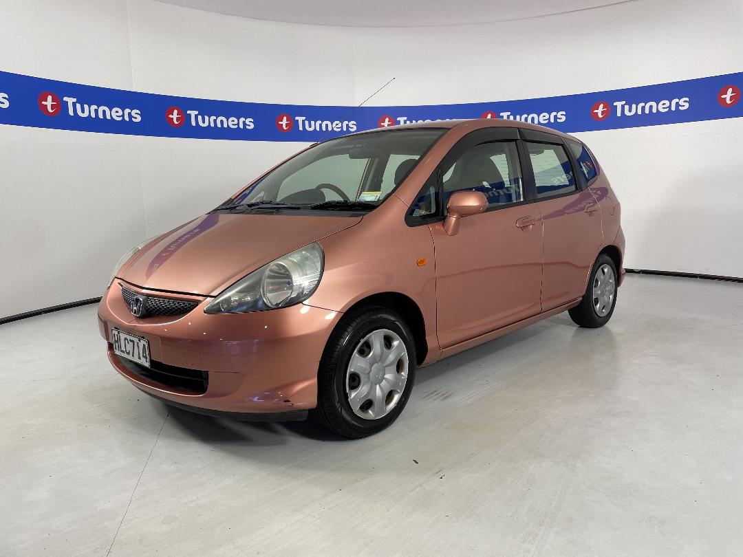 Photo '4' of Honda FIT