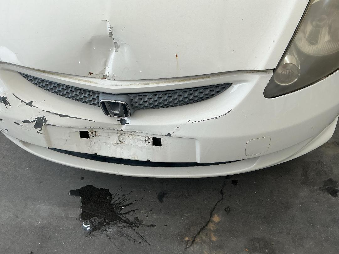 Photo '6' of Honda FIT 1300