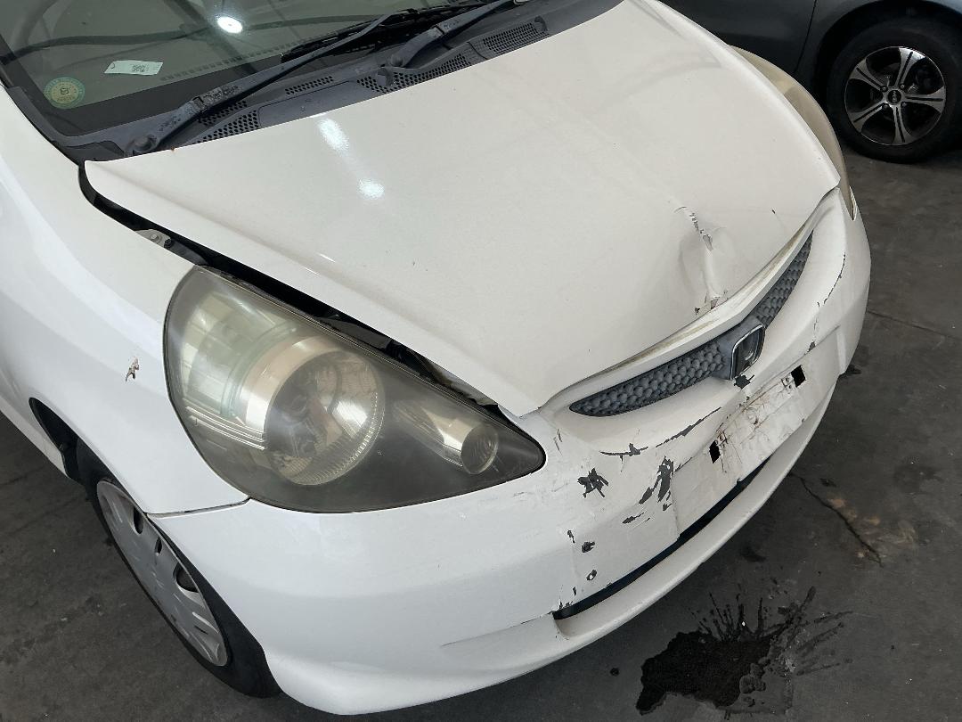 Photo '3' of Honda FIT 1300