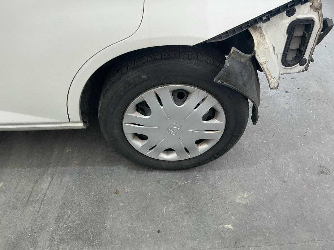 Photo '9' of Honda FIT 1300