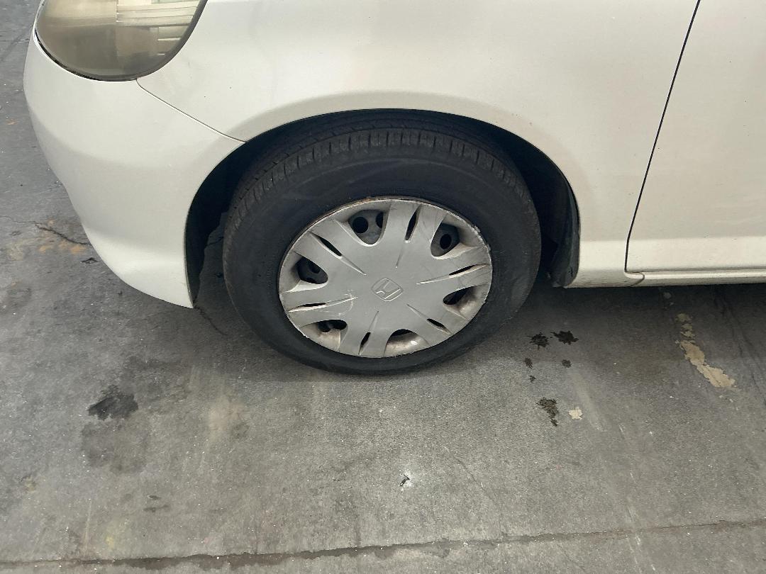 Photo '8' of Honda FIT 1300