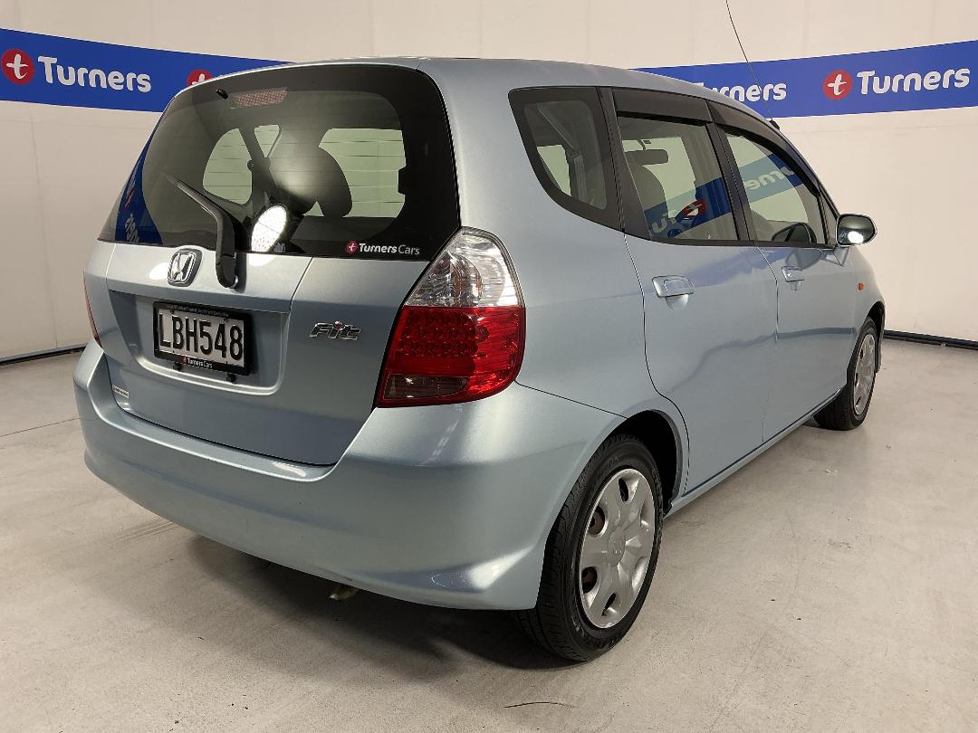 Photo '7' of Honda FIT Photo '7' of Honda FIT