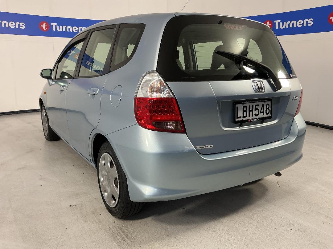 Photo '5' of Honda FIT Photo '5' of Honda FIT