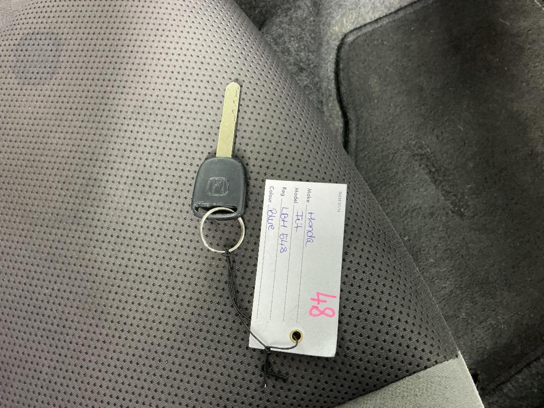 Photo '22' of Honda FIT Photo '22' of Honda FIT