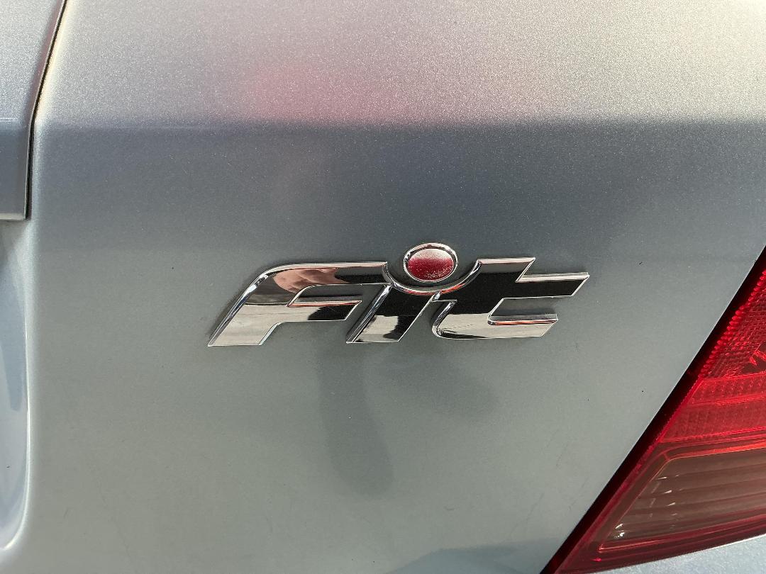 Photo '26' of Honda FIT Photo '26' of Honda FIT