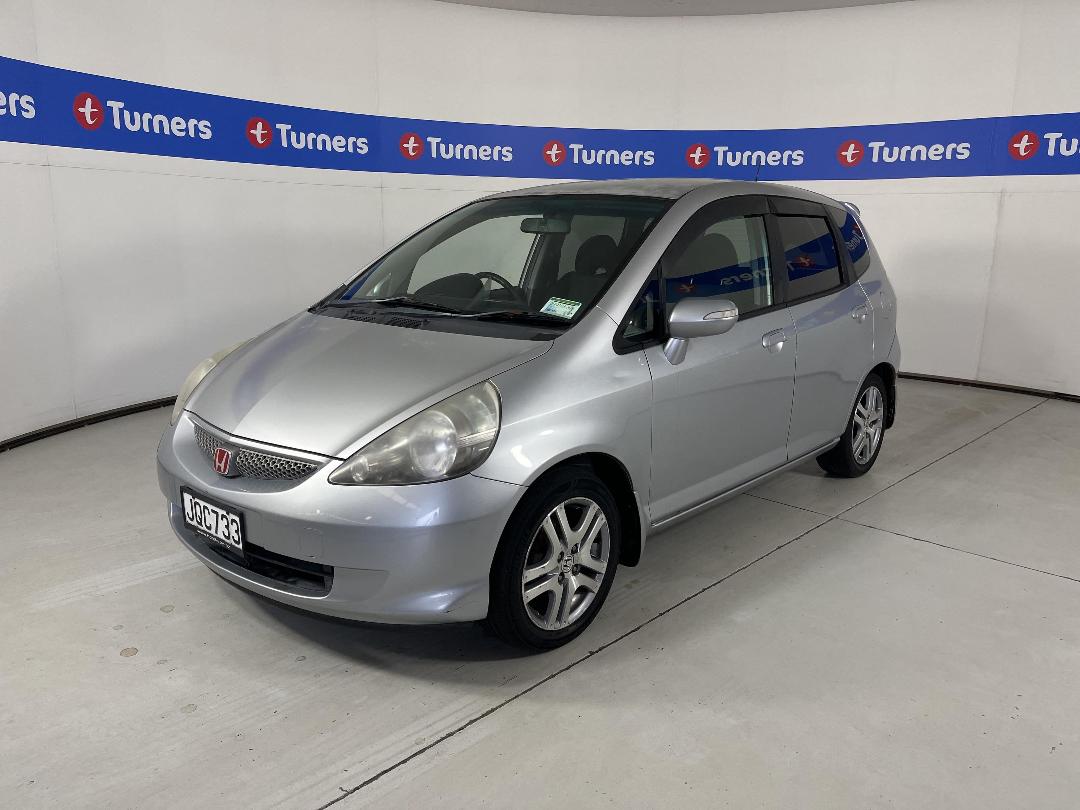 Photo '4' of Honda FIT