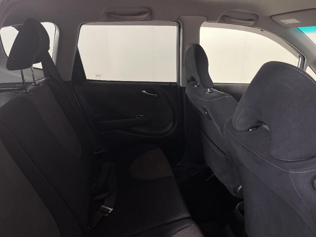 Photo '20' of Honda FIT