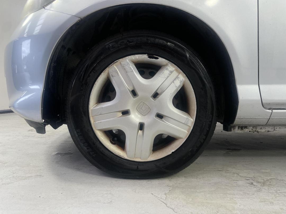 Photo '5' of Honda FIT Photo '5' of Honda FIT