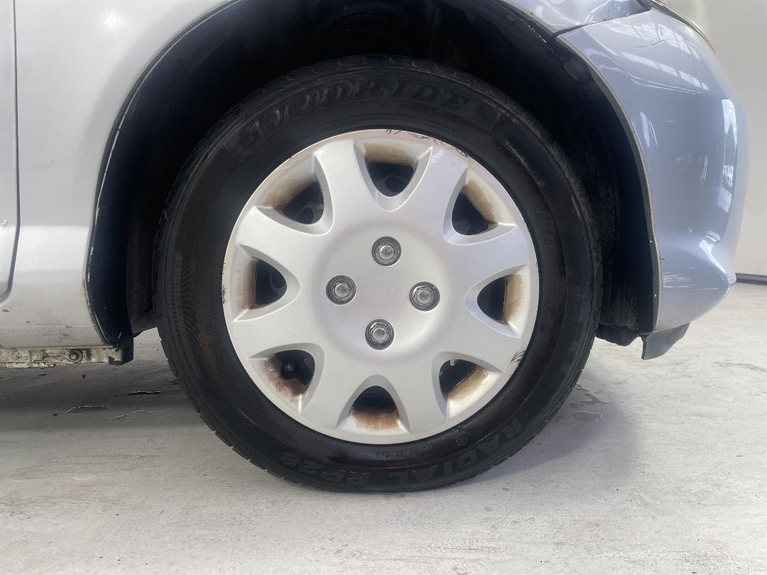 Photo '2' of Honda FIT Photo '2' of Honda FIT