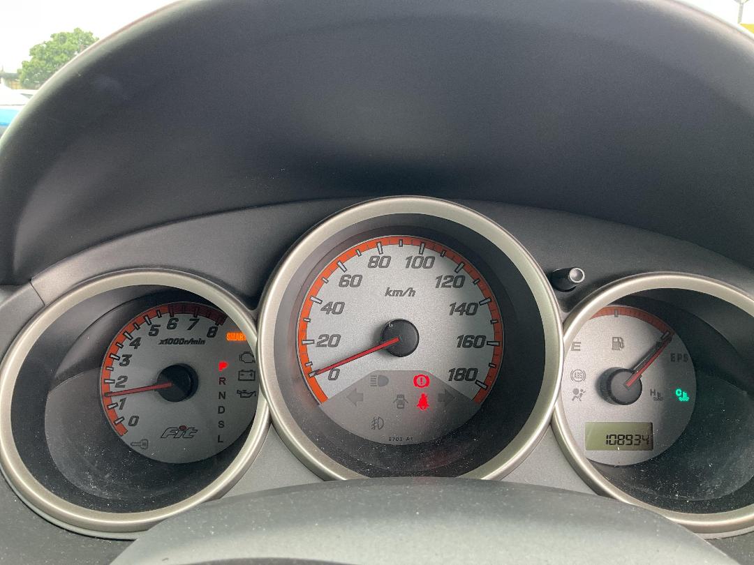 Photo '8' of Honda FIT Photo '8' of Honda FIT