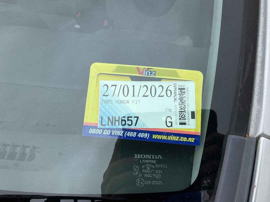 Photo '12' of Honda FIT Photo '12' of Honda FIT