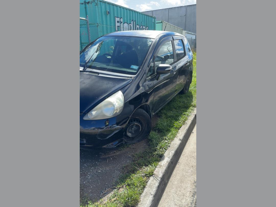 Photo '5' of Honda FIT Photo '5' of Honda FIT