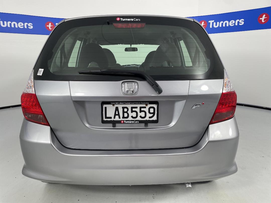 Photo '6' of Honda FIT Photo '6' of Honda FIT