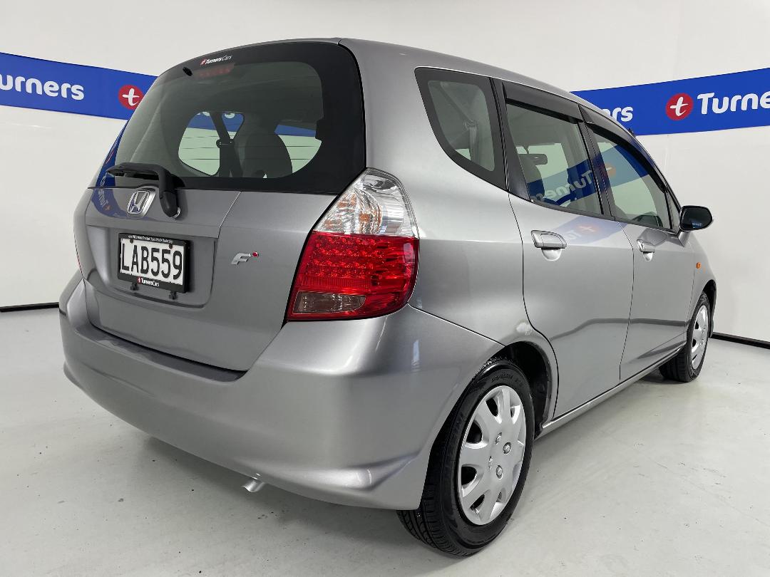 Photo '7' of Honda FIT Photo '7' of Honda FIT