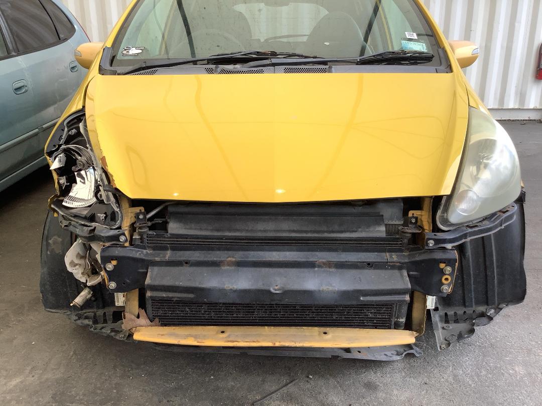 Photo '2' of Honda FIT Photo '2' of Honda FIT