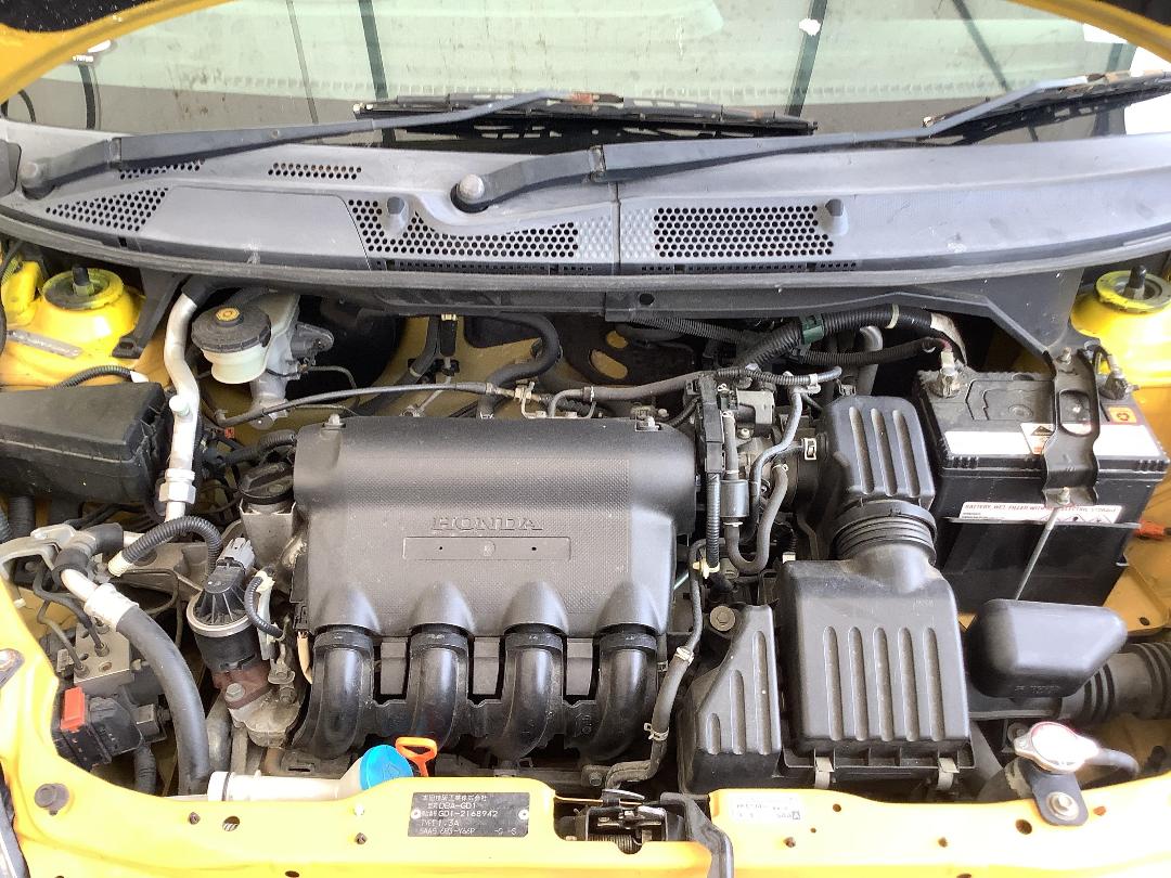 Photo '10' of Honda FIT Photo '10' of Honda FIT