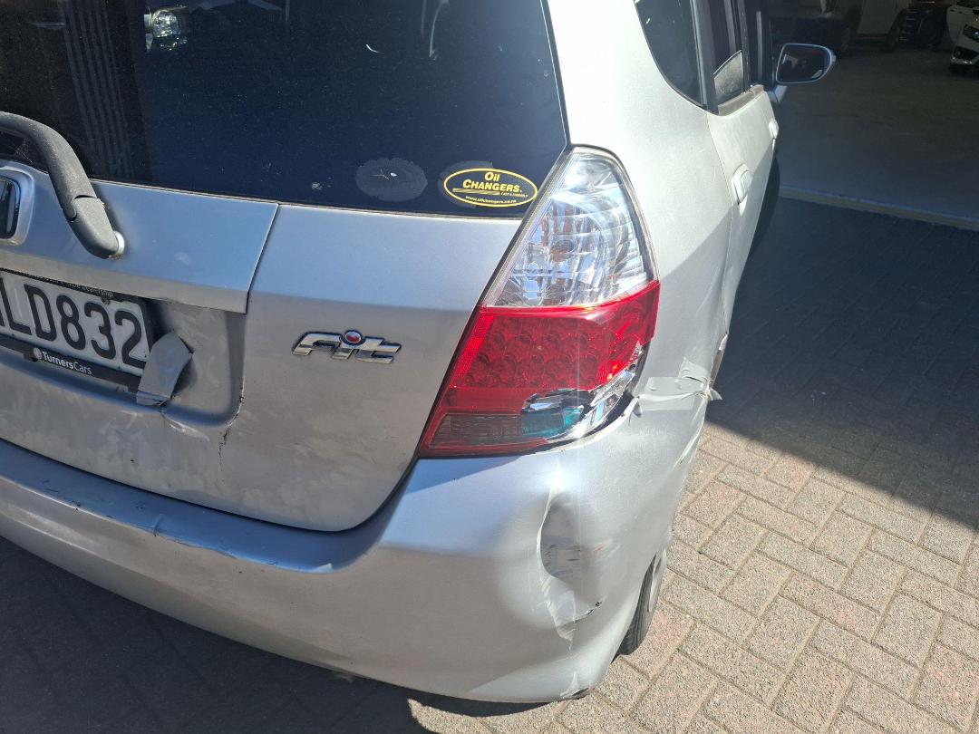 Photo '17' of Honda FIT