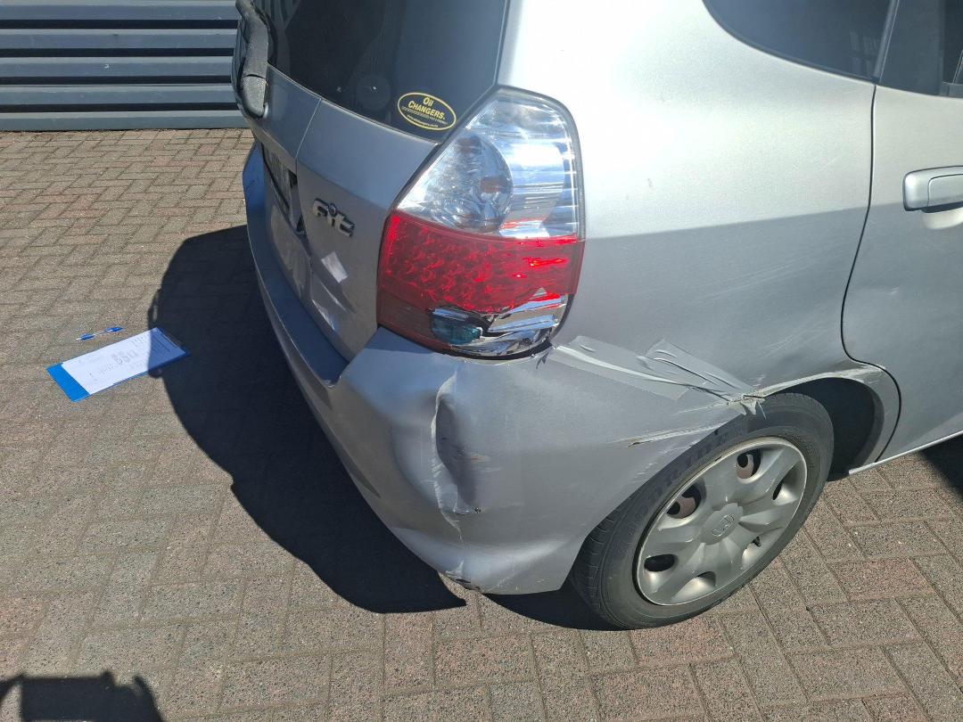 Photo '18' of Honda FIT