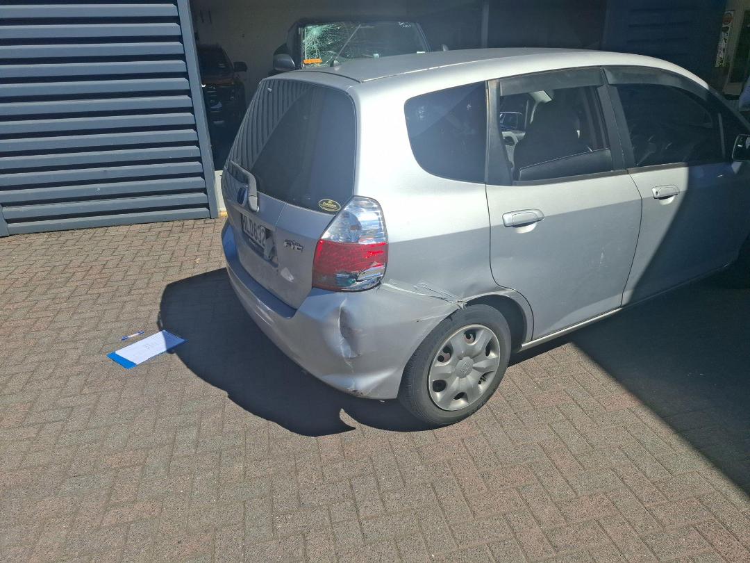 Photo '11' of Honda FIT