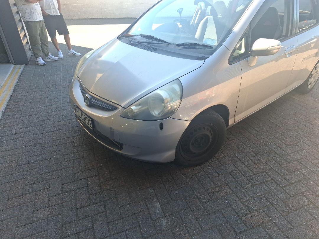 Photo '3' of Honda FIT